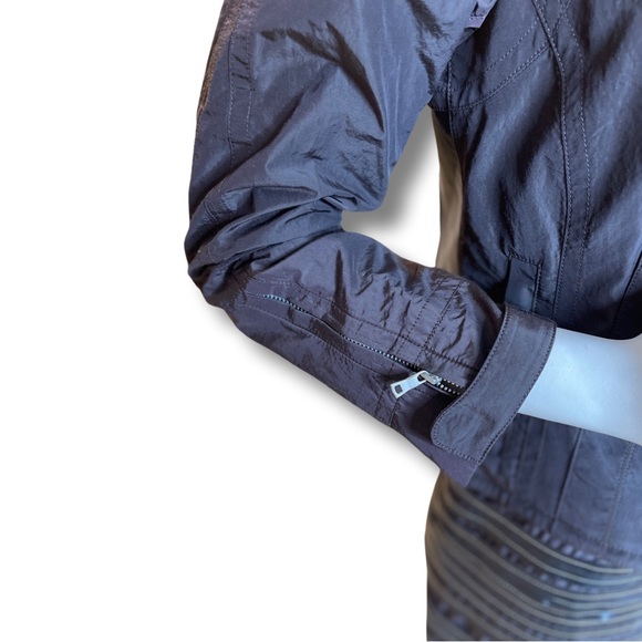 KAUFMANFRANCO TWO PIECE SKIRT SET - Picture 8 of 16